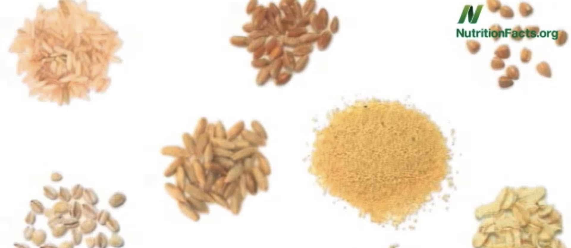 small piles of various grains