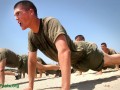 people doing pushups