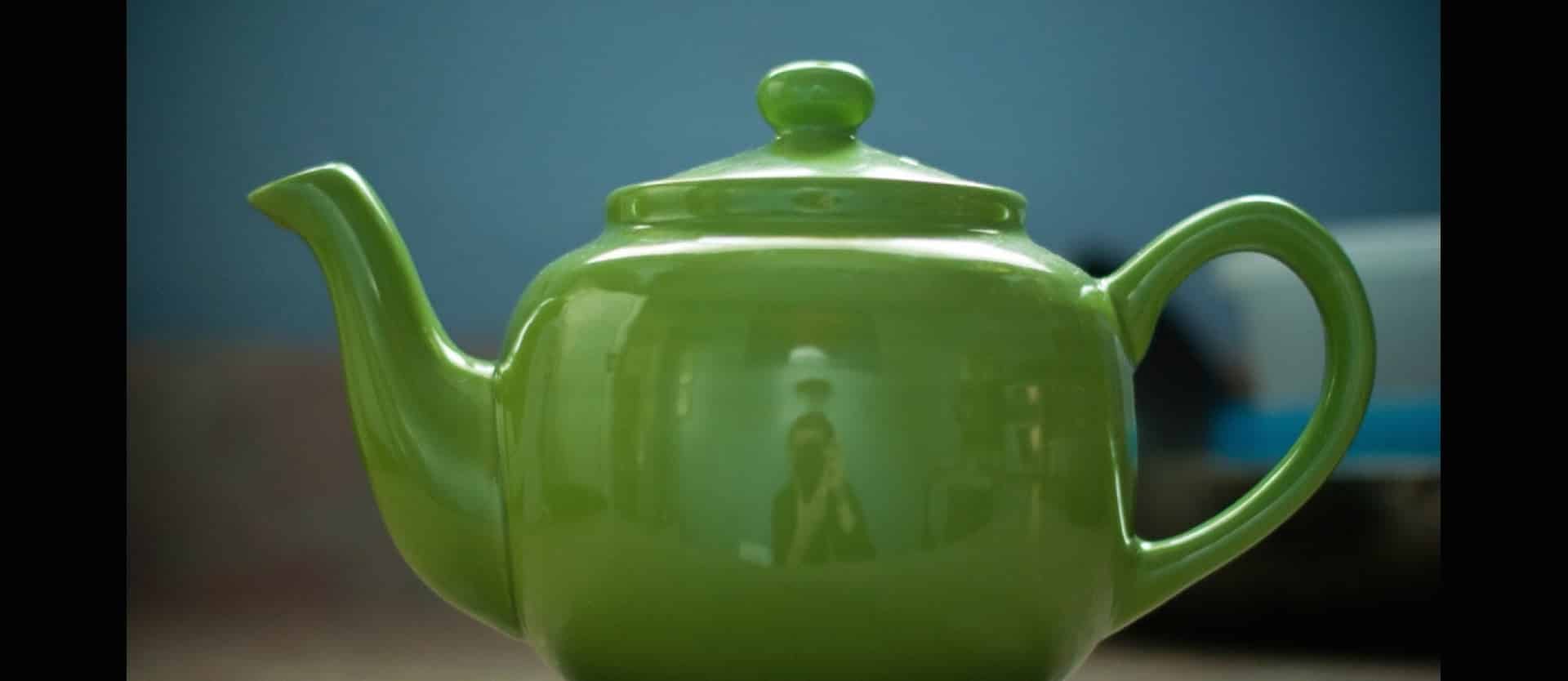 green teapot