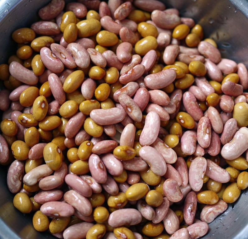 Does Adding Baking soda to soaking beans reduce raffinose