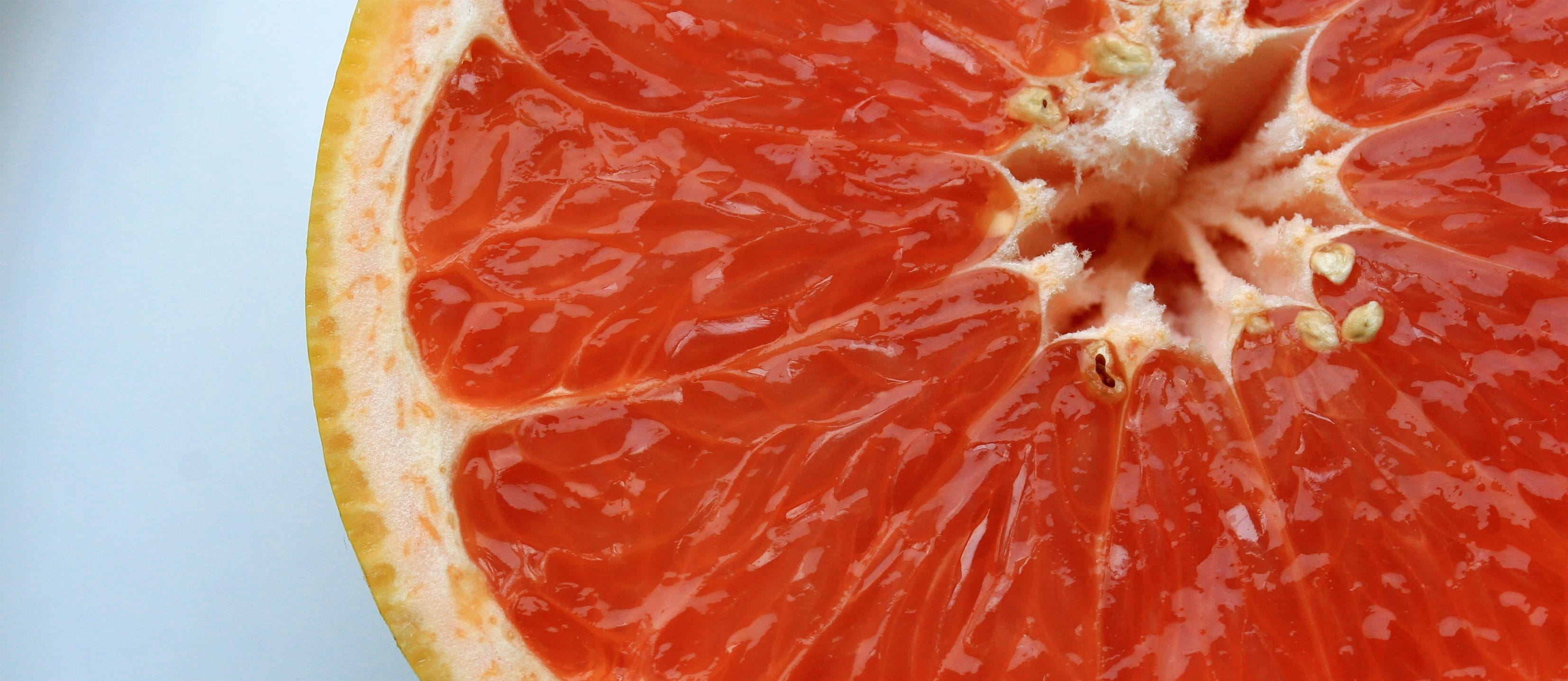 How Grapefruit Affects Prescription Drugs