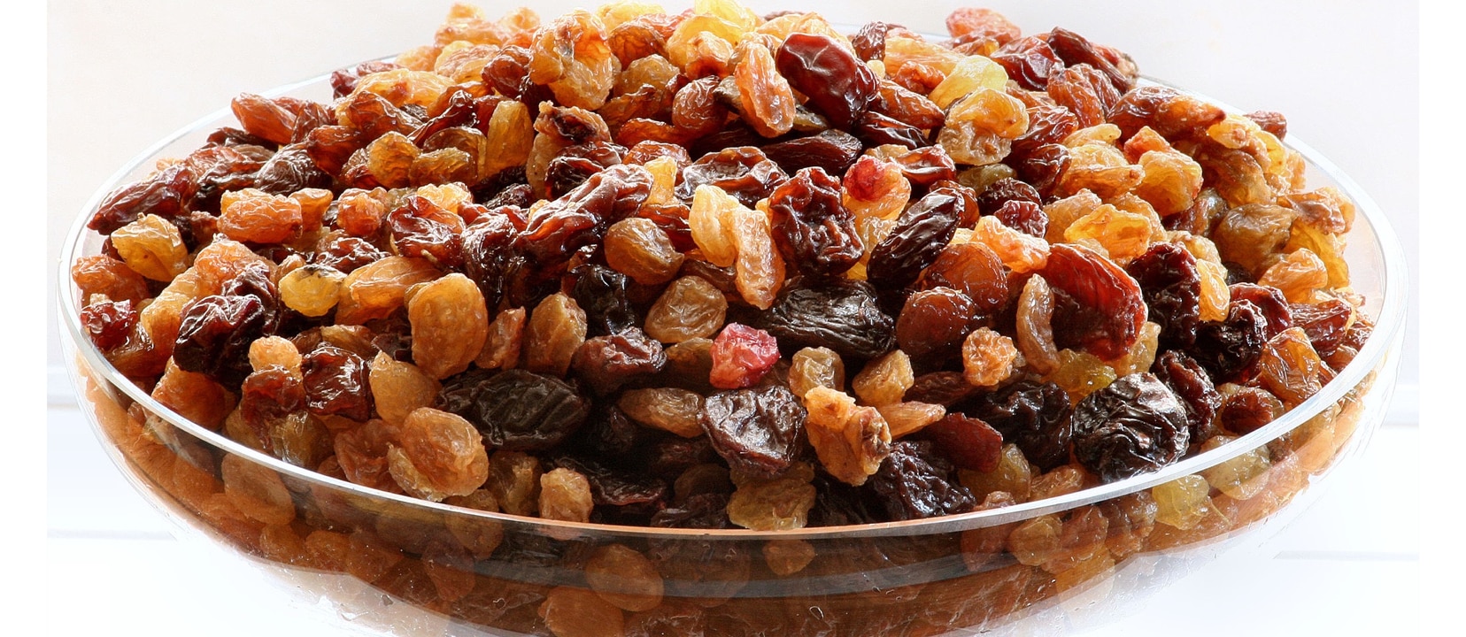 bowl of raisins