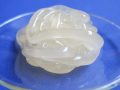 small mount of vaseline on a glass plate