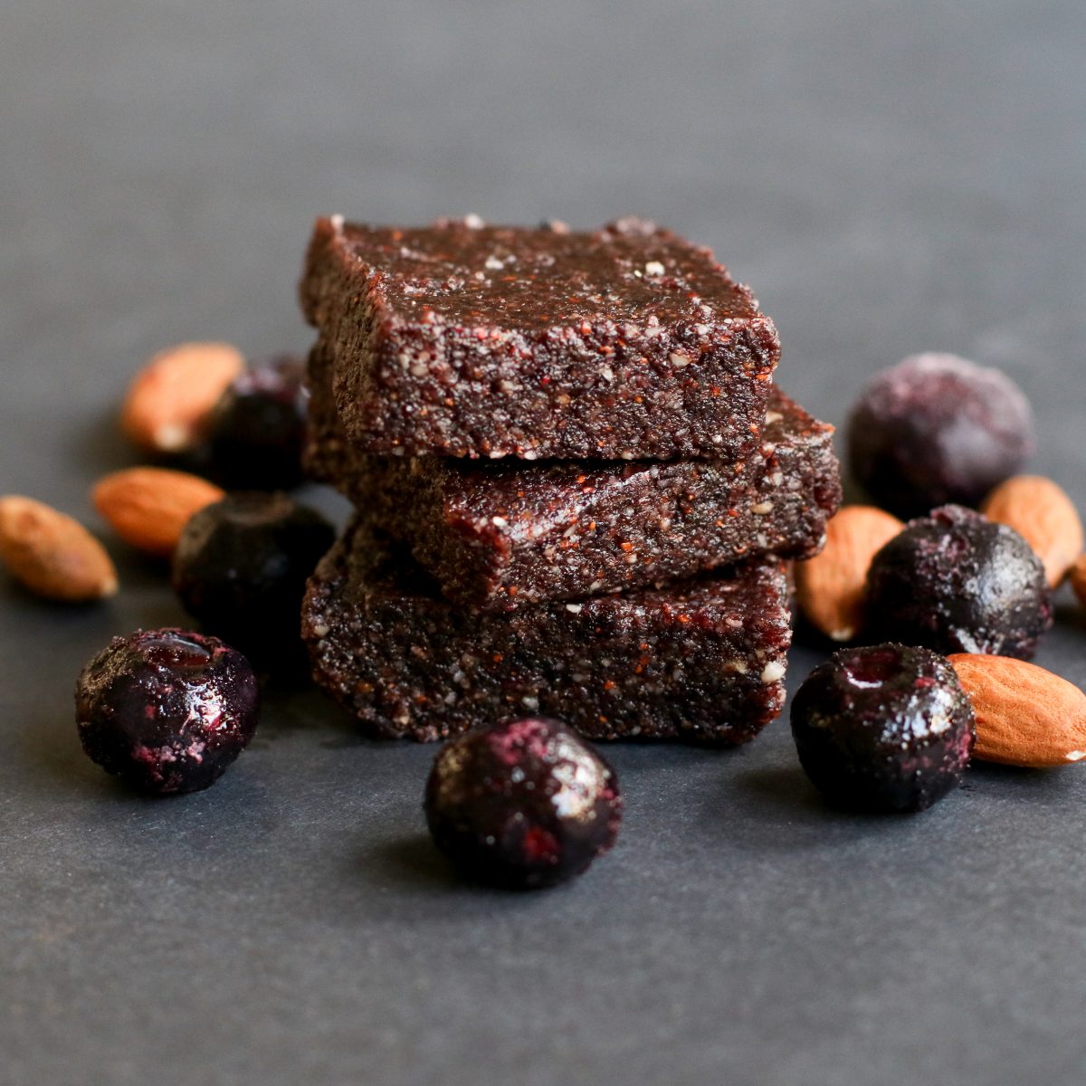 Frucht-Nuss-Riegel | NutritionFacts.org