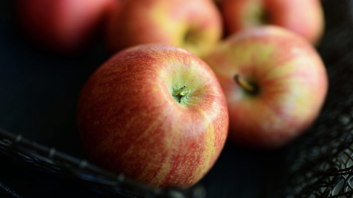 Apples