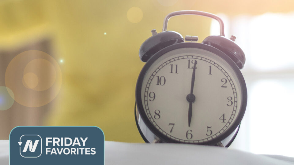old style windup alarm clock
